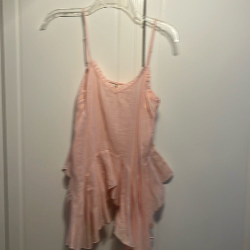 Great top dress up or down